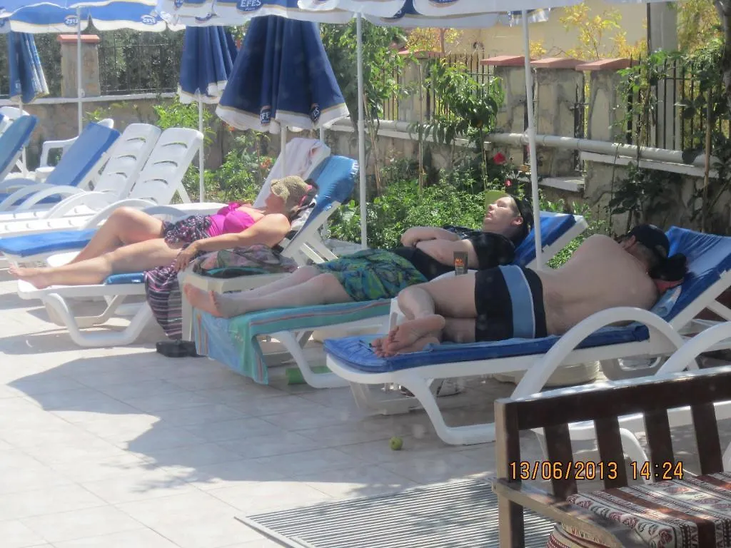 Red Rose Hotel Öludeniz